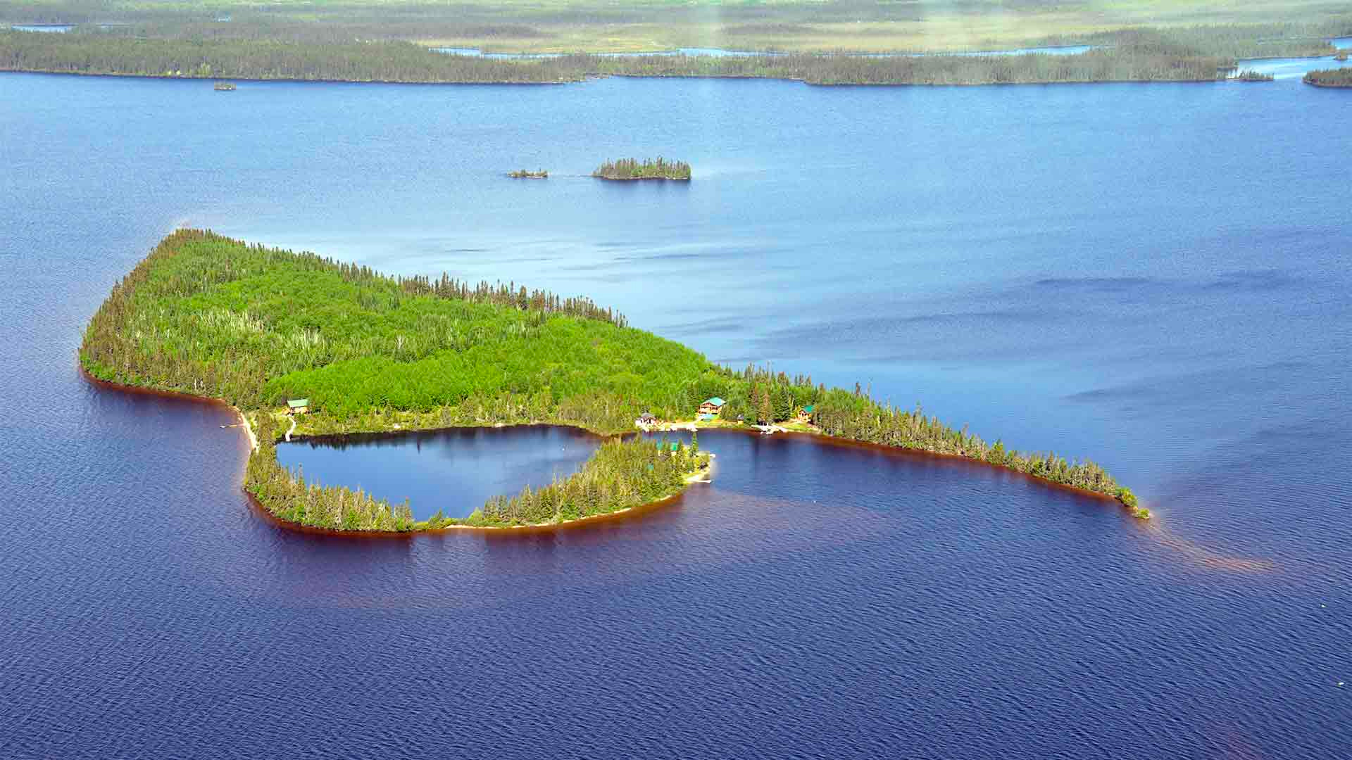 air-tamarac_pourvoirie-canadienne-de-chasse-peche-taxi-aerien_peche-lac-hebert_bandeau1