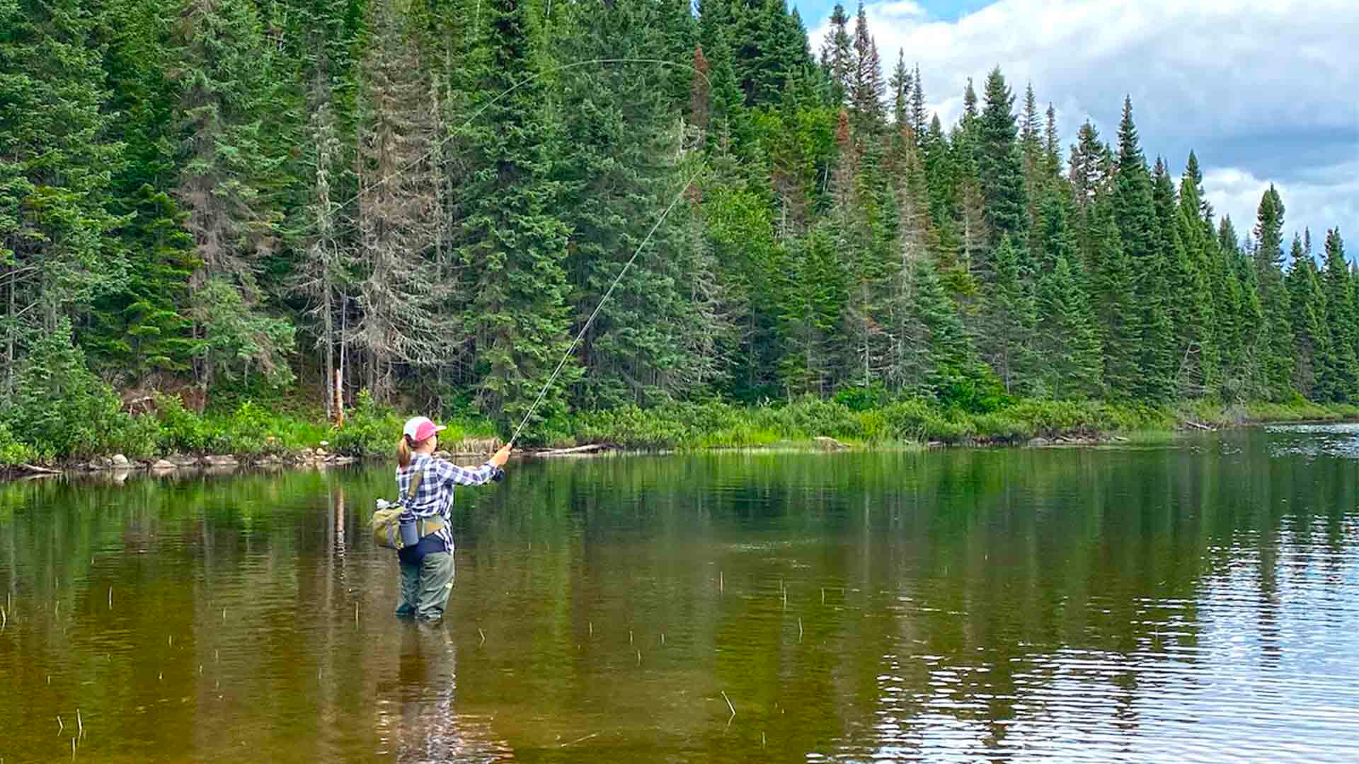 air-tamarac_pourvoirie-canadienne-de-chasse-peche-taxi-aerien_peche-lac-sauterelle_effets-personnels