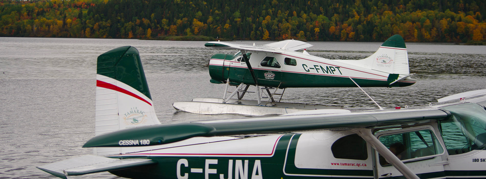 air-tamarac_pourvoirie-canadienne-de-chasse-peche-taxi-aerien_accueil-taxi-aerien