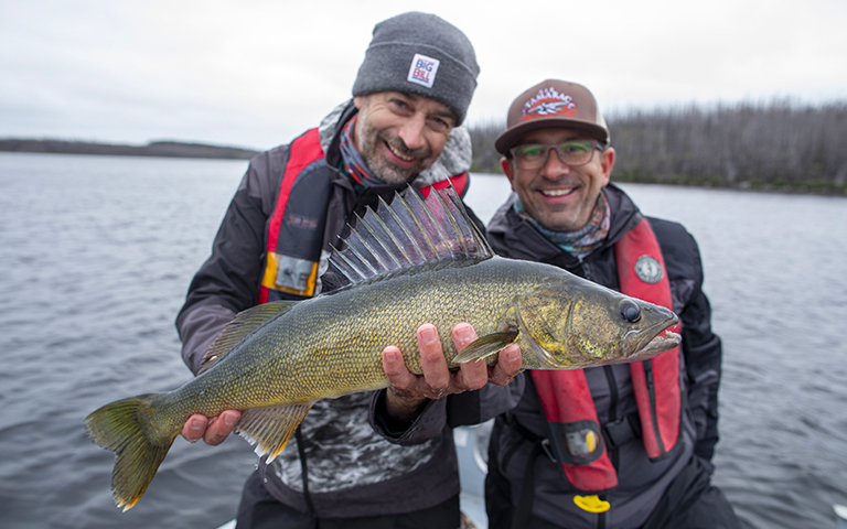 air-tamarac_pourvoirie-canadienne-de-chasse-peche-taxi-aerien_peche-equipement-de-base